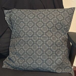 Boho Navy & White Throw Pillow Cover 20" X 20" Zip Closure. Gently Used & Washed